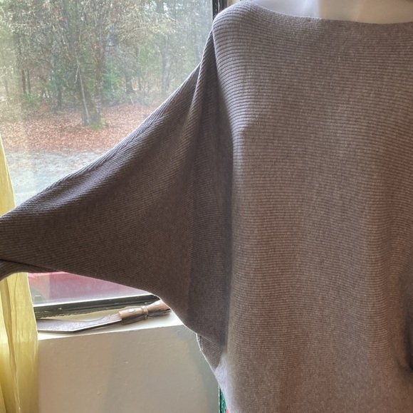 Joan Vass NY XXL dolman sleeve stretch knit - Picture 2 of 6